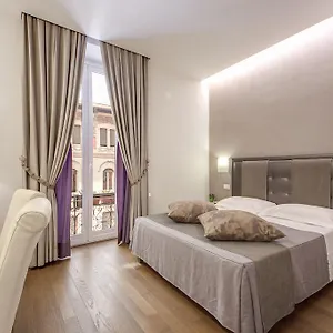 Boutique 4*, Róma Olaszország